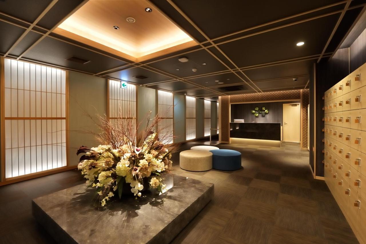 Hôtel capsule & Capsule J-ship Namba 3*